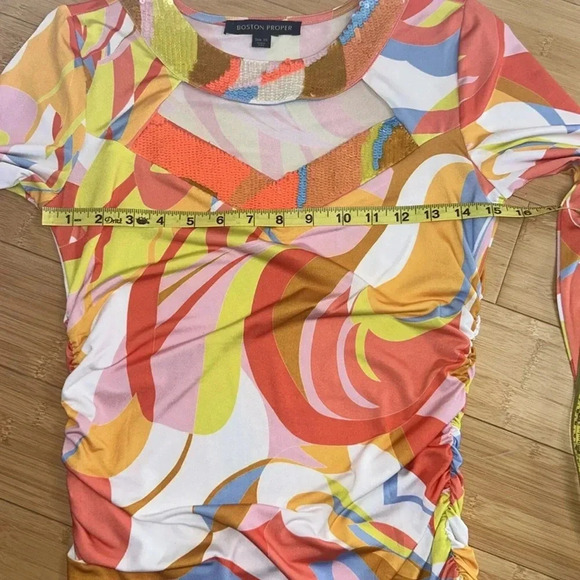 Boston Proper Retro Vibe Ruched Sequin Neckline Blouse size XS - Picture 6 of 10